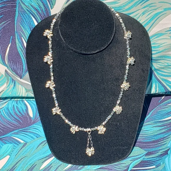 Designer Necklace. - Picture 10 of 10